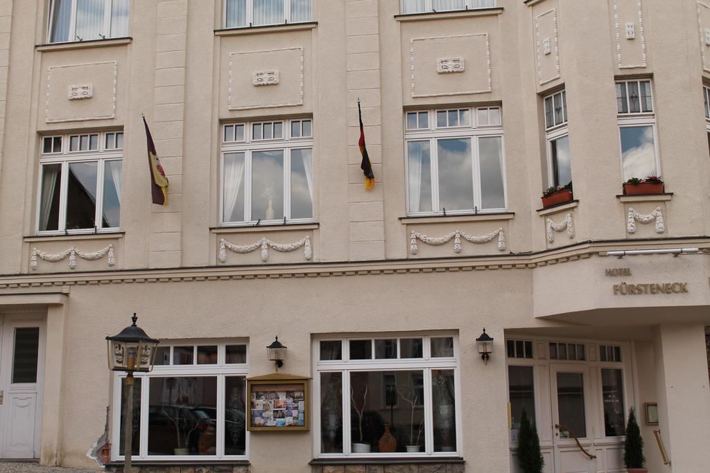 Hotel Fuersteneck Bernburg Exterior photo